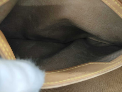 LOUIS VUITTON Monogram Sac Ballade Shoulder Bag