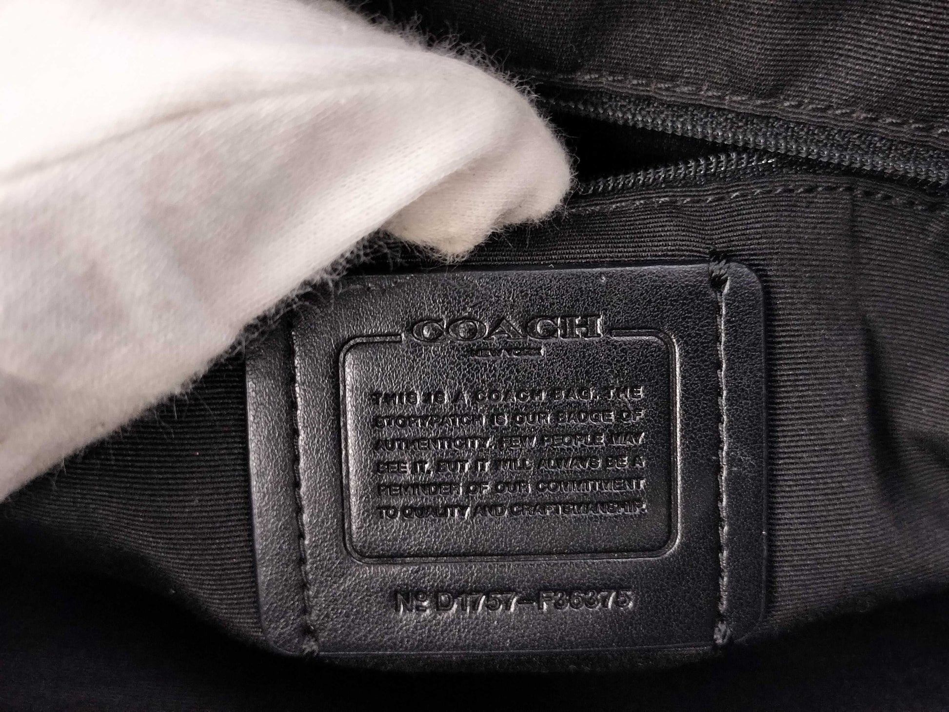 COACH Signature 4-Piece Bag