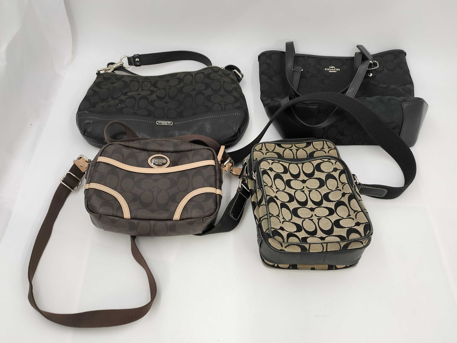 COACH Signature 4-Piece Bag