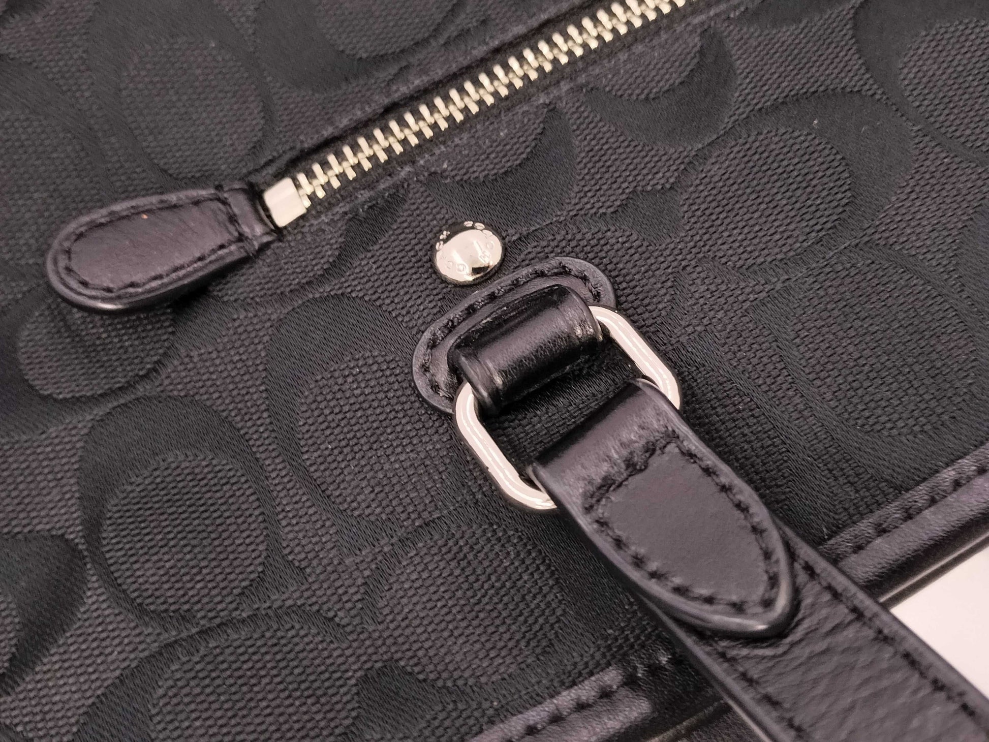 COACH Signature 4-Piece Bag