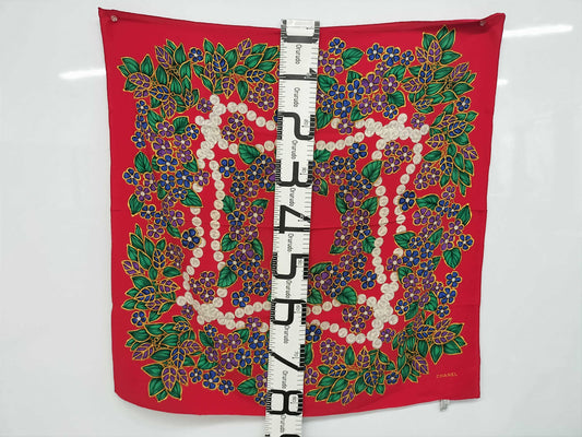 CHANEL floral motif red scarf