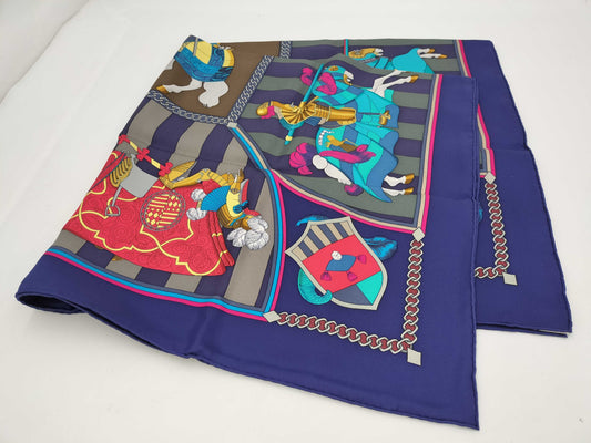 HERMES Carré Clash of Feathers Scarf