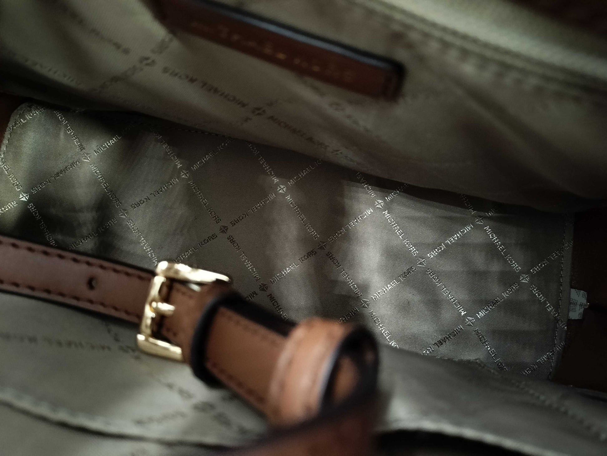 Michael Kors 2-Way Handbag