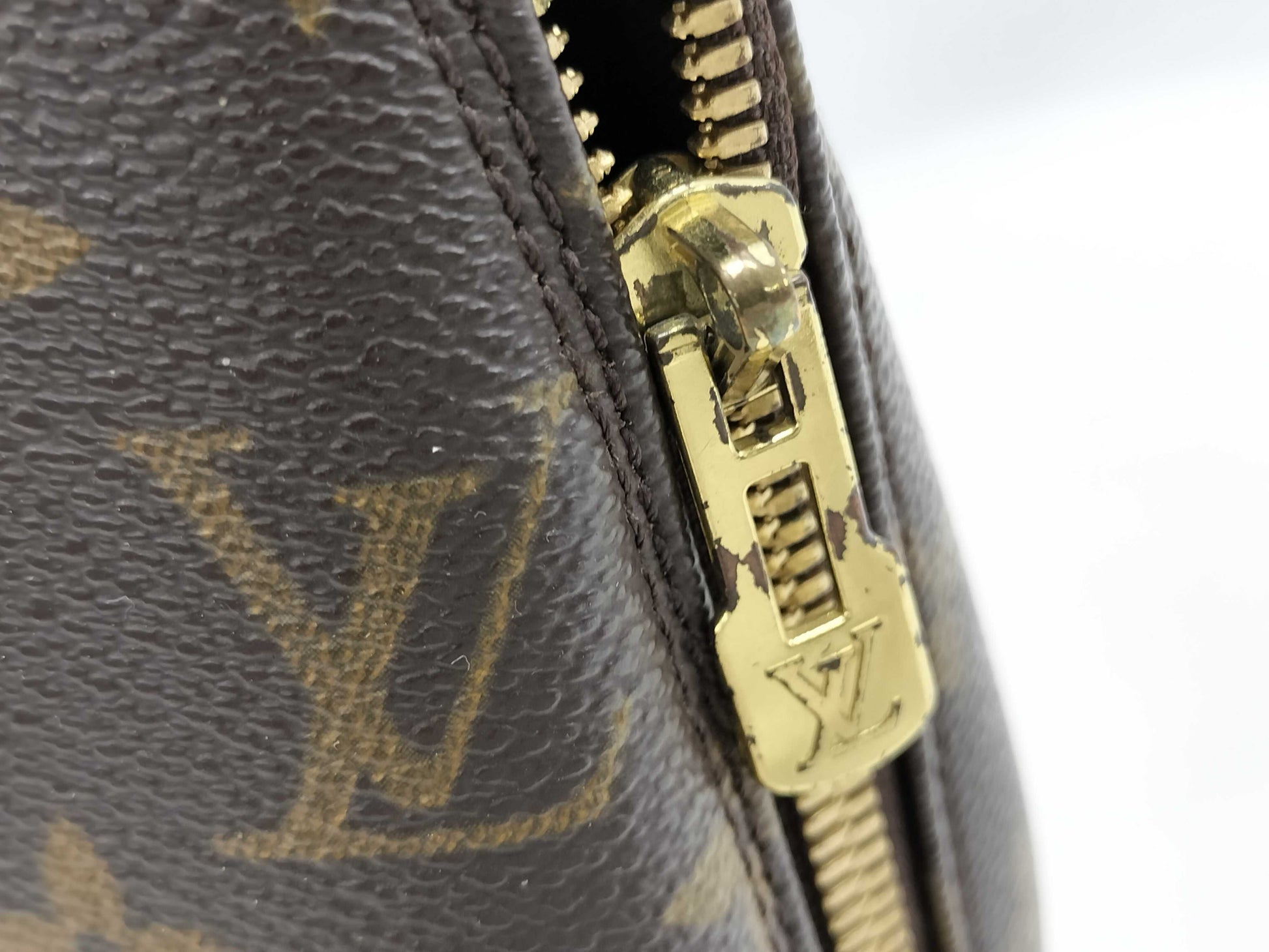 LOUIS VUITTON Monogram M51130 Alma Handbag