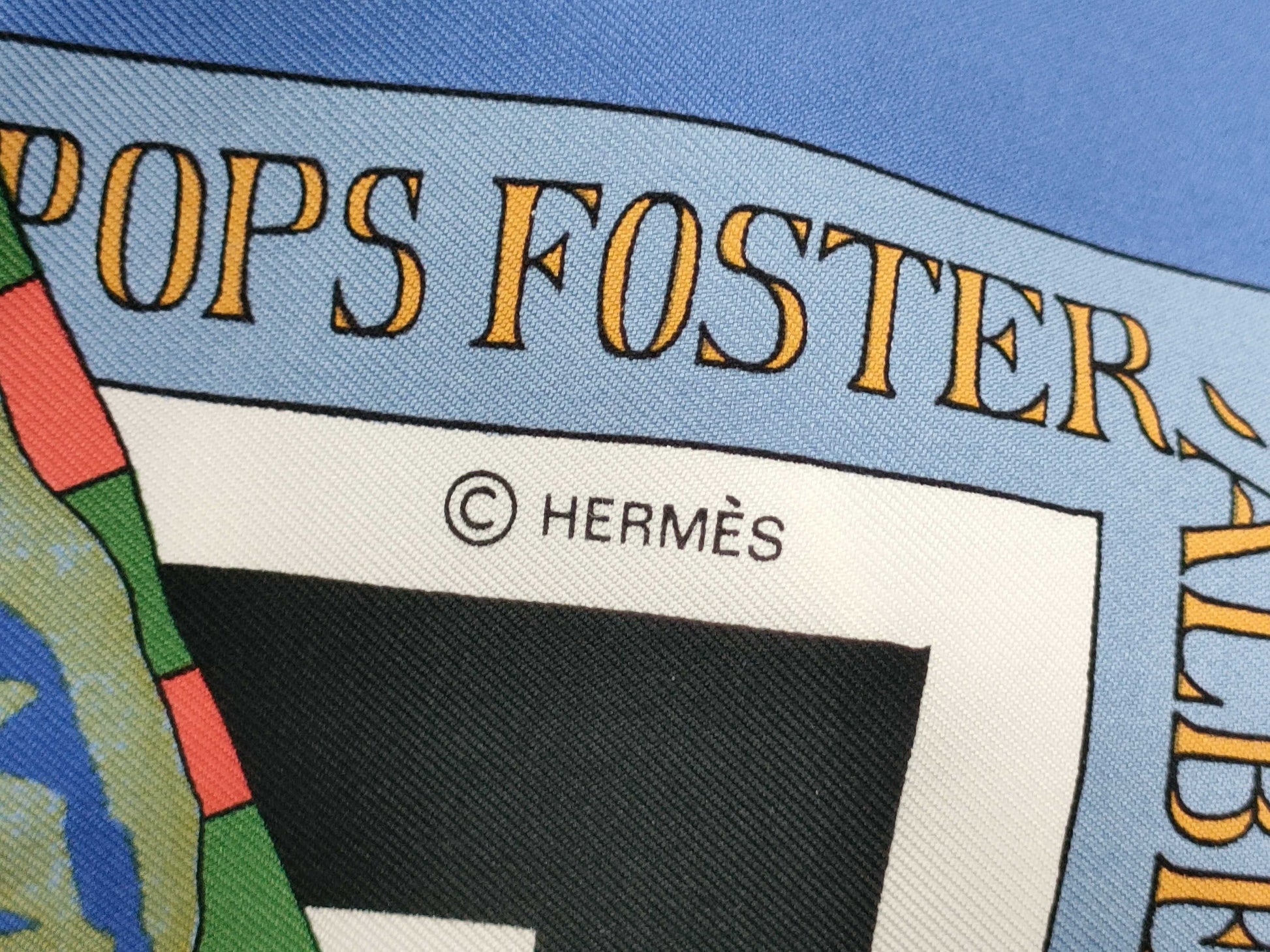 HERMES Carre Jazz Scarf