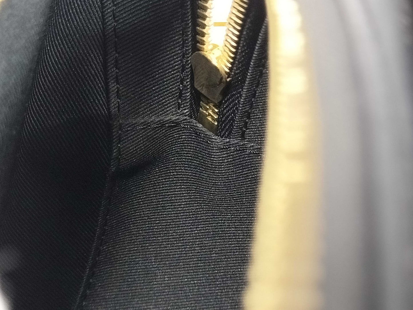 LOUIS VUITTON Monogram Saintonge Shoulder Bag