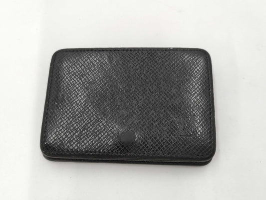 LOUIS VUITTON Taiga Coin Case Coin Case