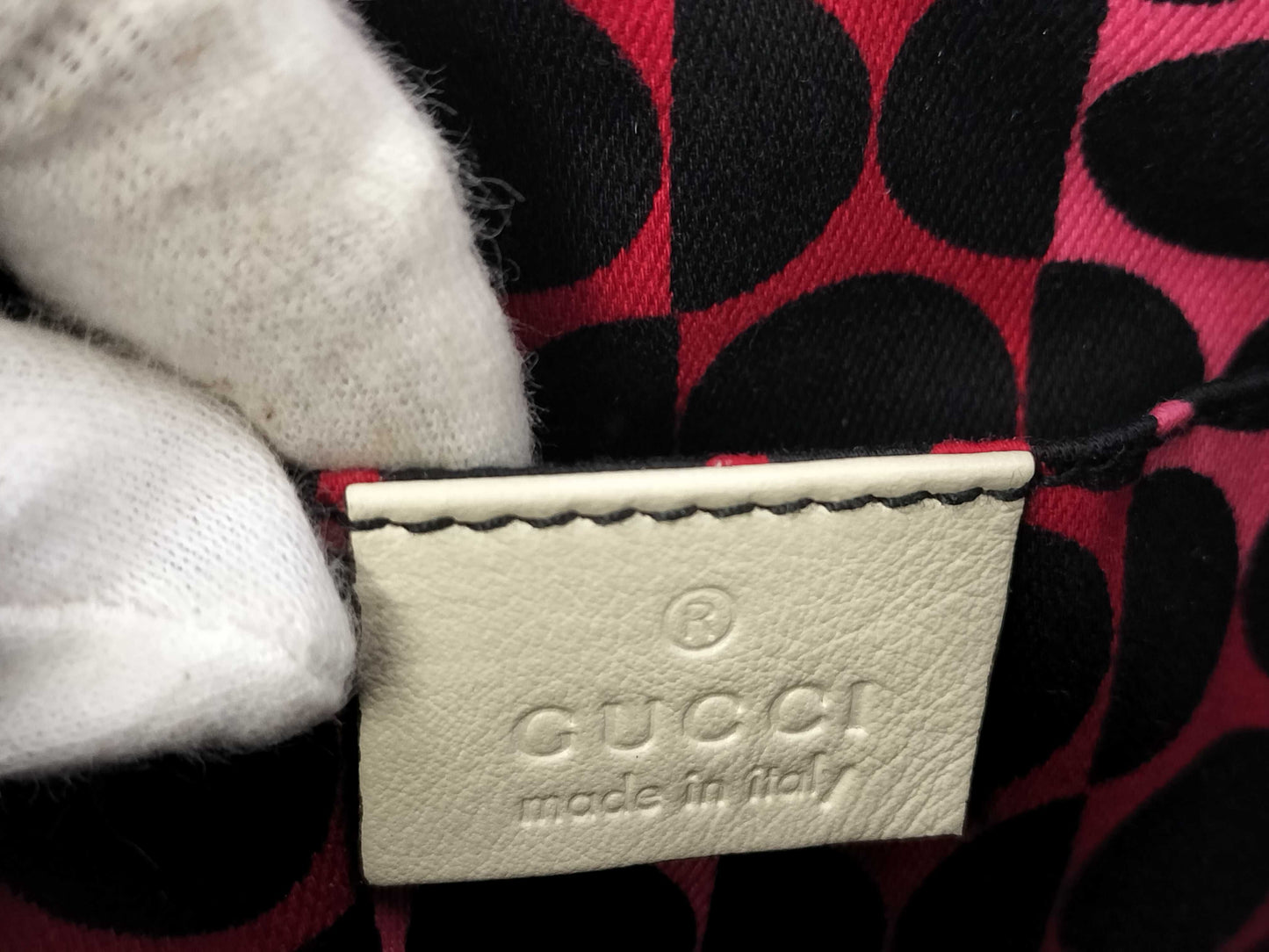 GUCCI 181485 Leather Handbag