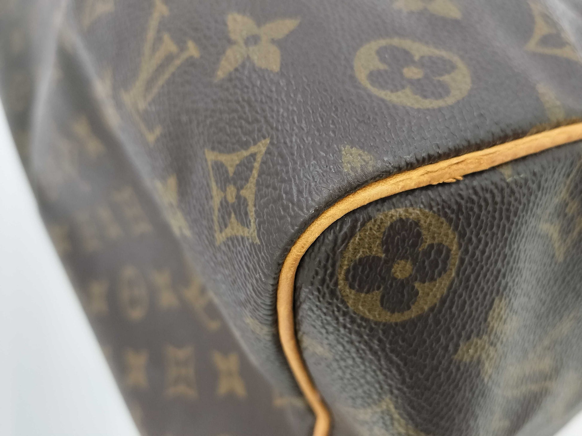 LOUIS VUITTON Monogram Speedy 35 Boston Bag