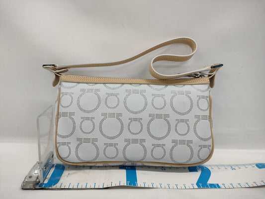 Salvatore Ferragamo Gancini Shoulder Bag/Handbag