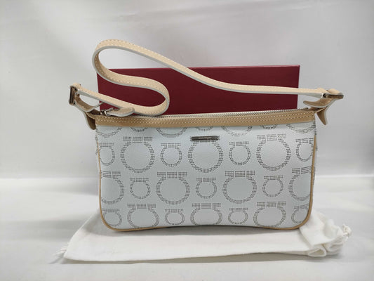 Salvatore Ferragamo Gancini Shoulder Bag/Handbag