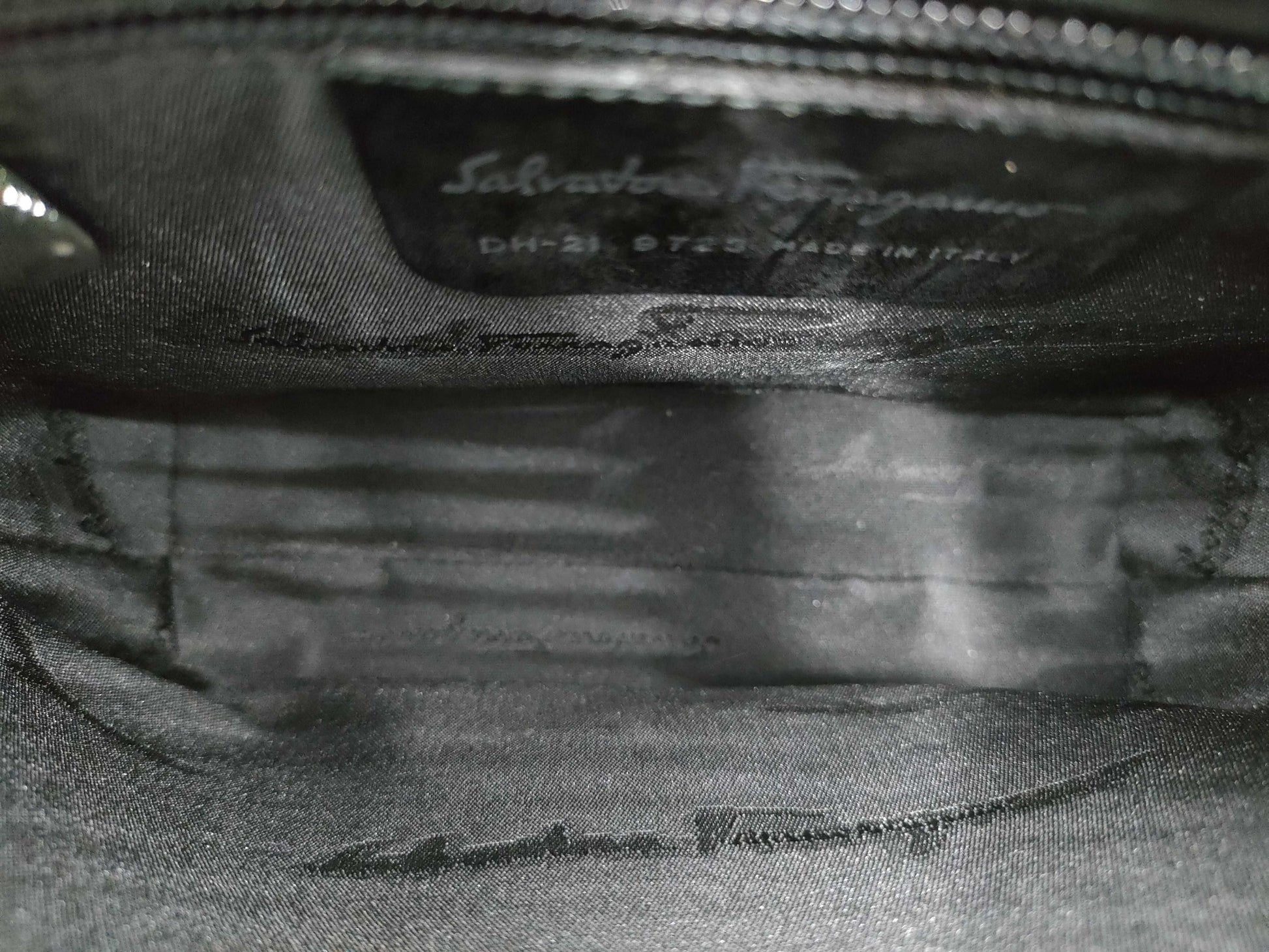 Salvatore Ferragamo Leather Shoulder Bag