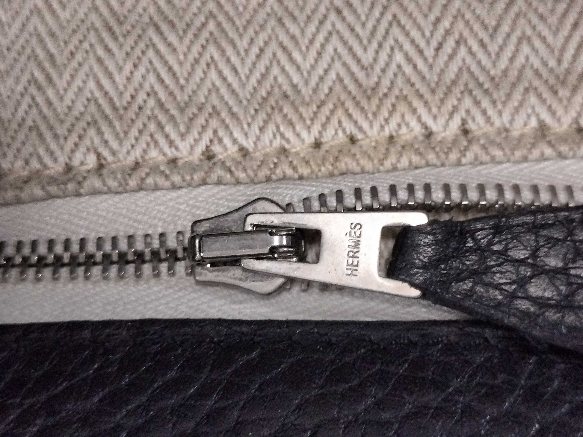 HERMES Sac Alfred 35 Shoulder Bag