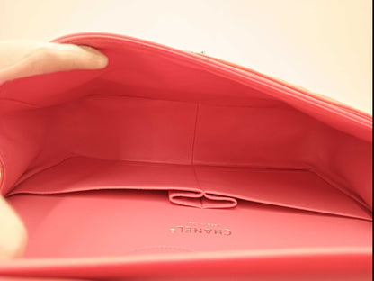 CHANEL No. 21 Enamel Matelasse Pink Shoulder Bag