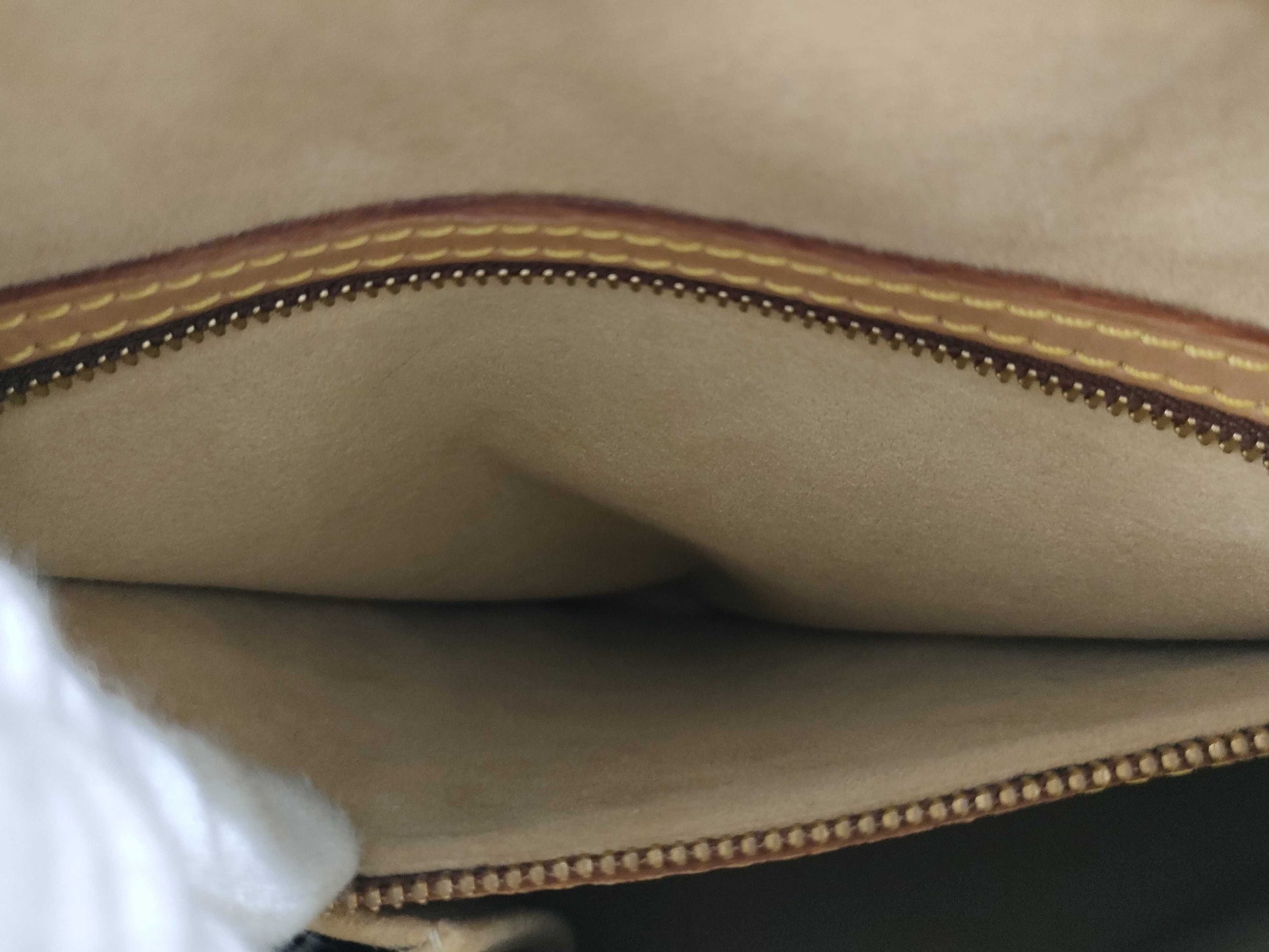 LOUIS VUITTON MI0040 Monogram M51145 Looping GM Tote Bag