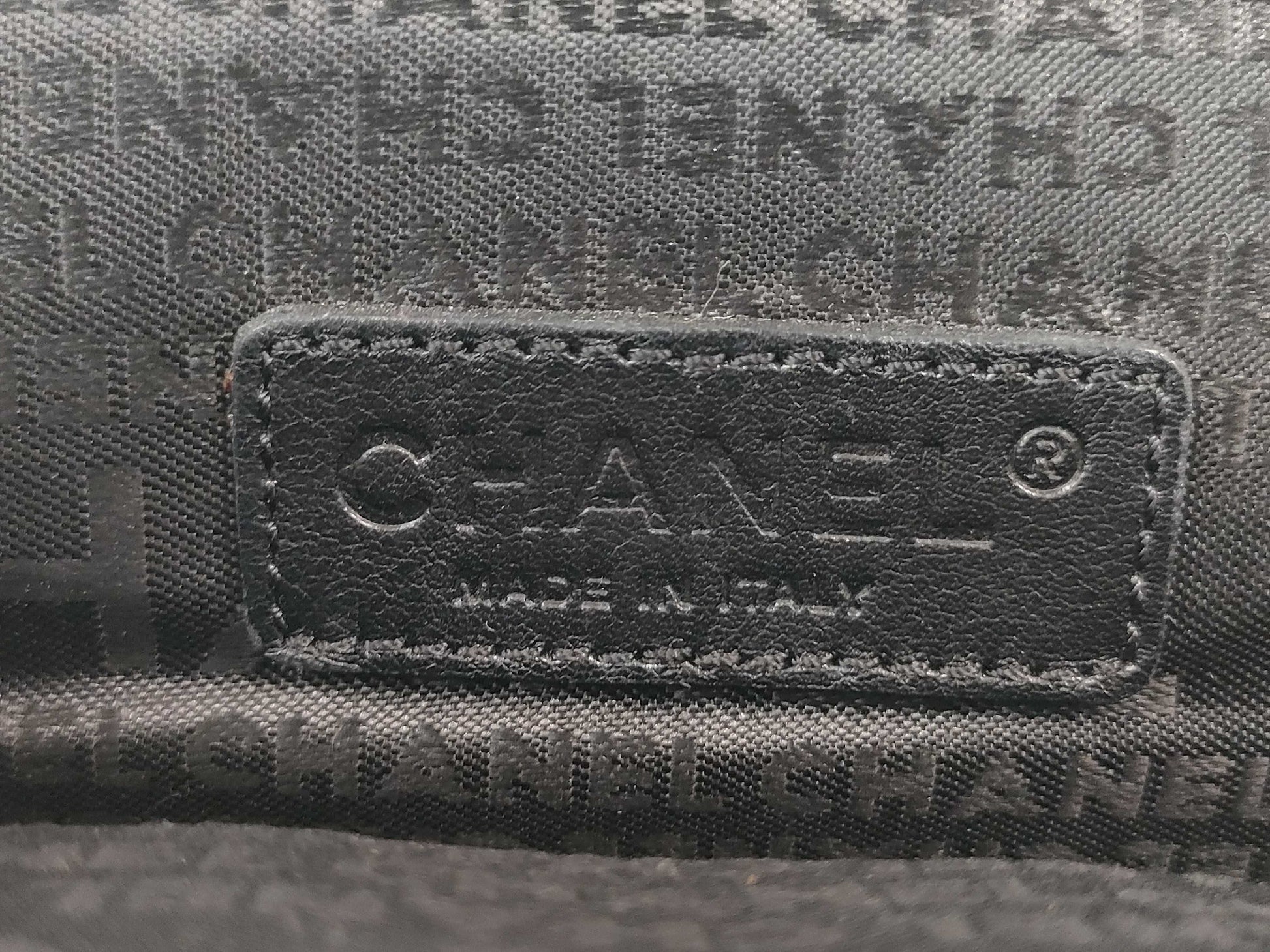 CHANEL Clasp Chain Camellia Handbag
