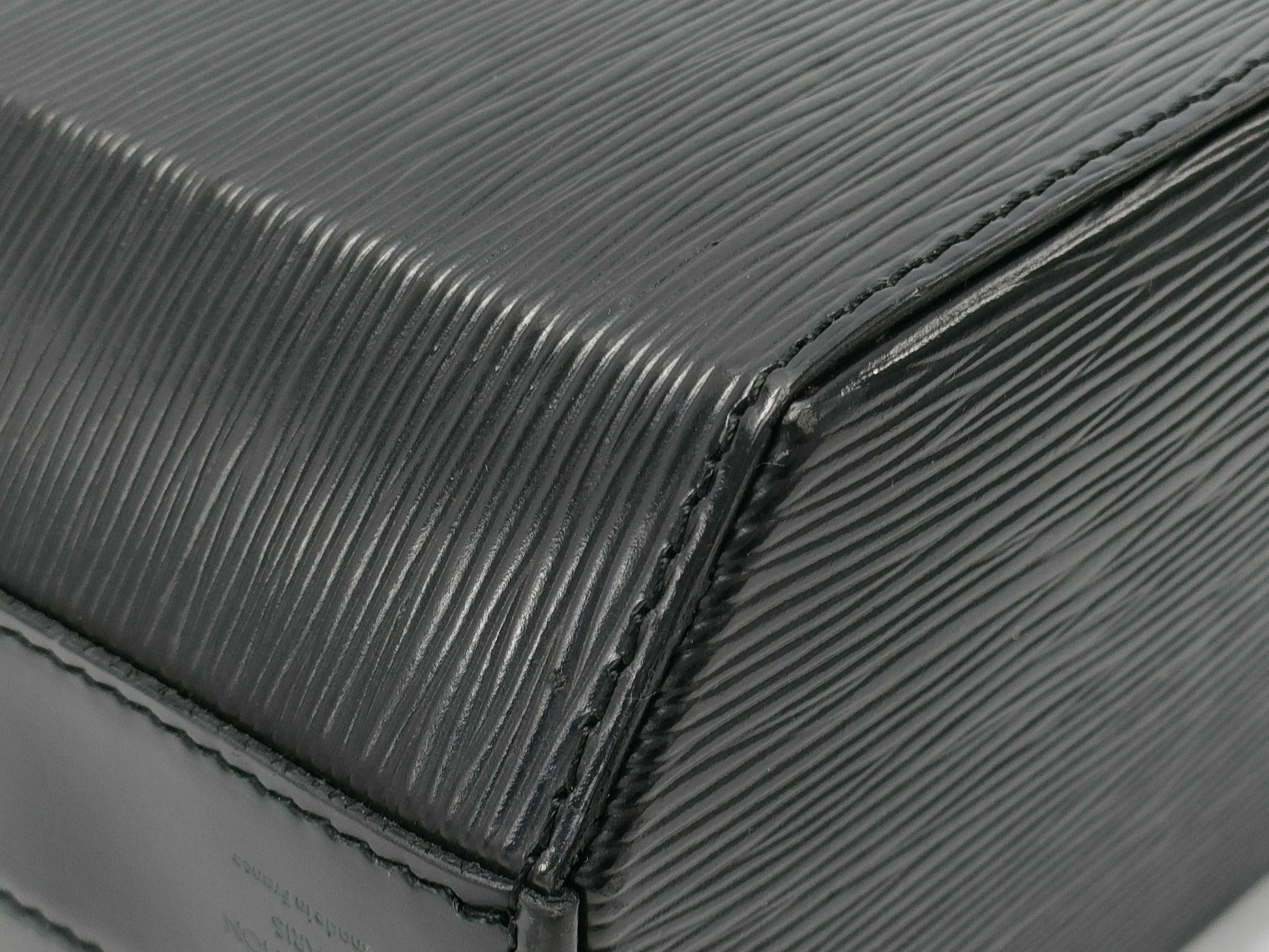 LOUIS VUITTON Epi Sacsou Shoulder Bag
