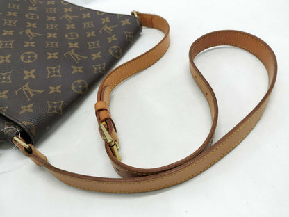 LOUIS VUITTON AS1929 Monogram M51256 Musette Shoulder Bag