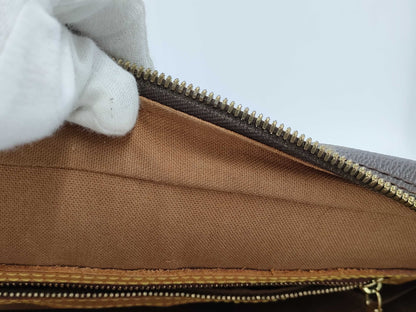 LOUIS VUITTON Monogram M53343 Porte Document Pegasus Handbag
