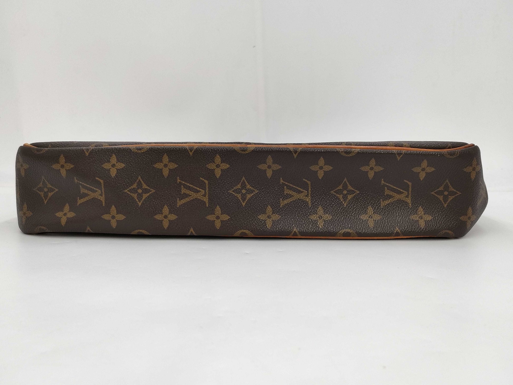 LOUIS VUITTON Monogram M53343 Porte Document Pegasus Handbag