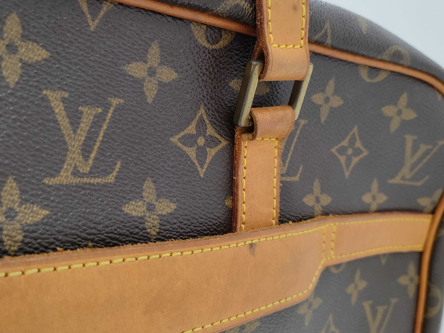 LOUIS VUITTON Monogram M53343 Porte Document Pegasus Handbag