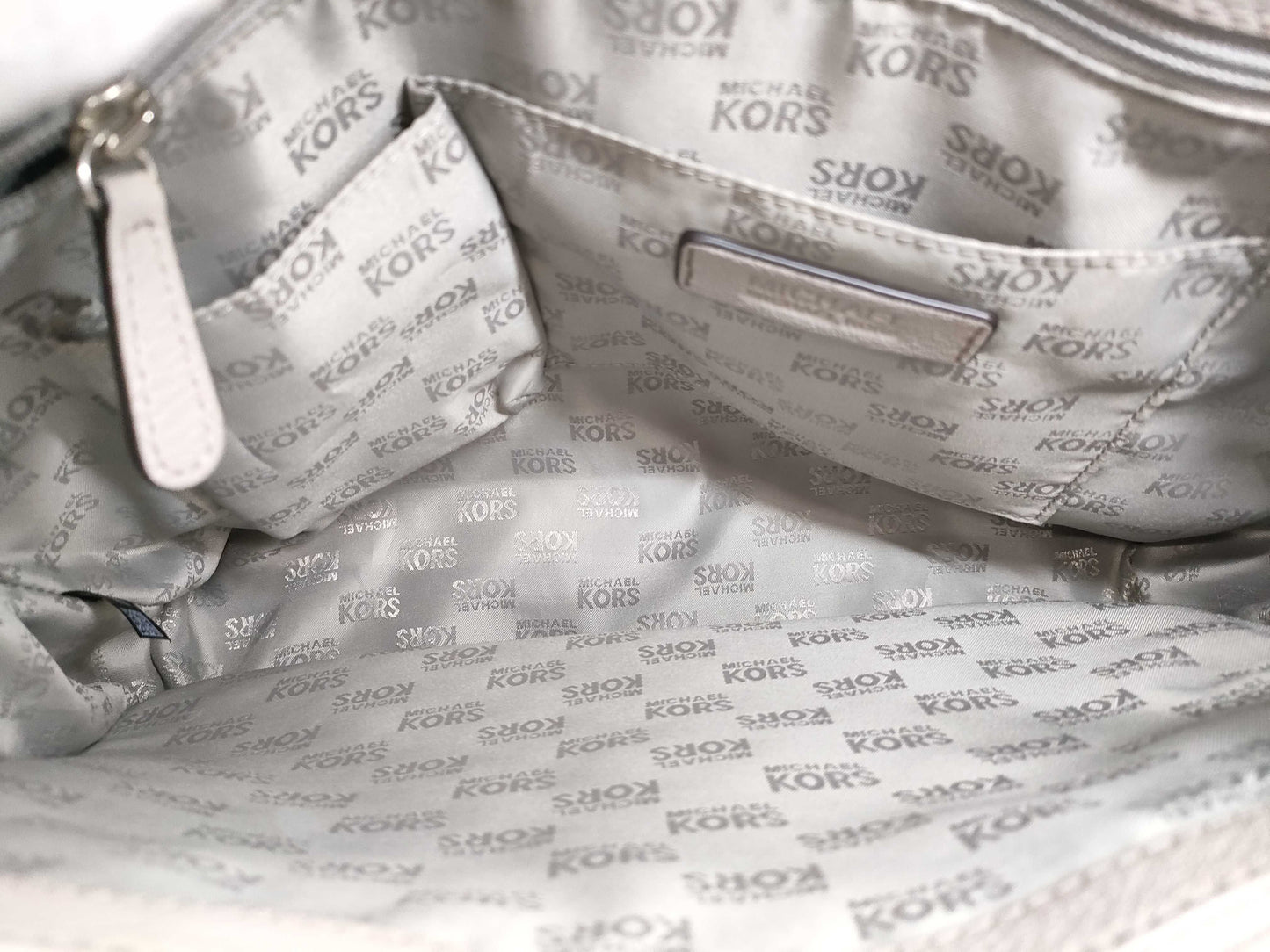 Michael Kors Chain Shoulder Tote Bag