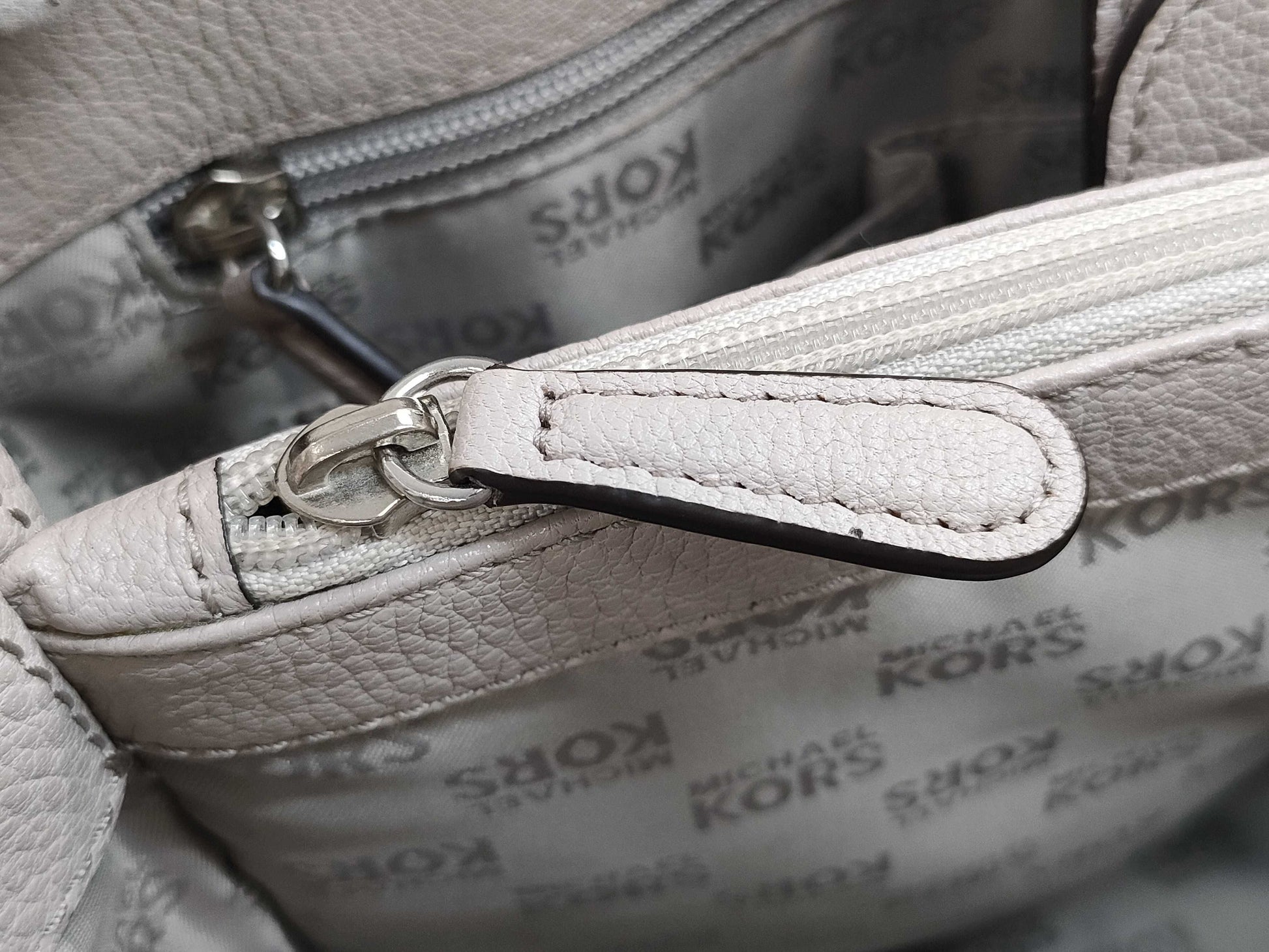 Michael Kors Chain Shoulder Tote Bag
