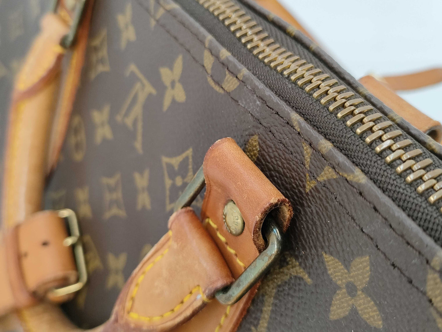 LOUIS VUITTON Monogram Keepall Bandouliere 55 Boston Bag