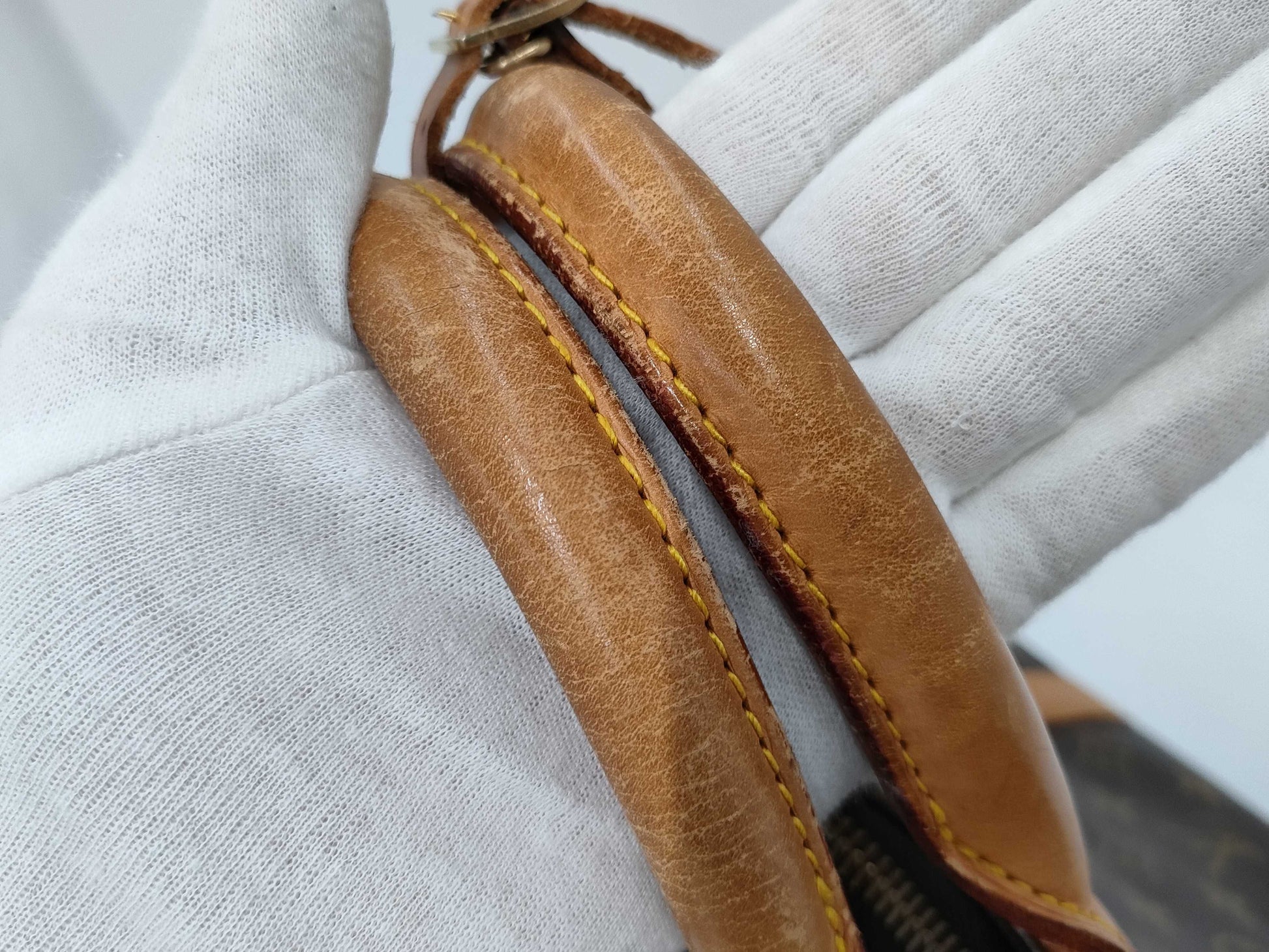 LOUIS VUITTON Monogram Keepall Bandouliere 55 Boston Bag