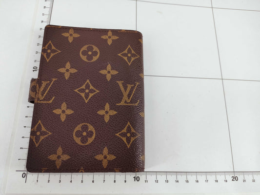 LOUIS VUITTON Monogram Agenda Planner Case/Cover