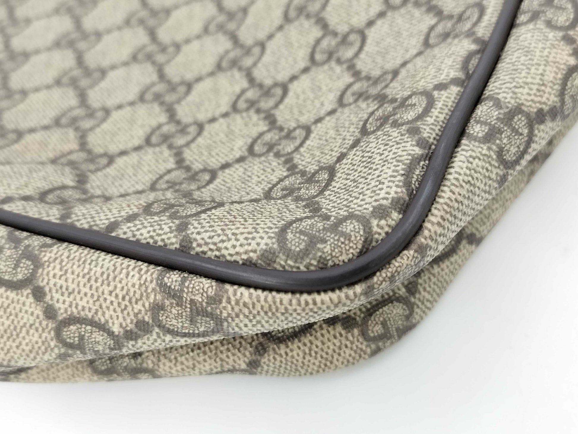 GUCCI GG Supreme Shoulder Bag Brown 201443 Shoulder Bag