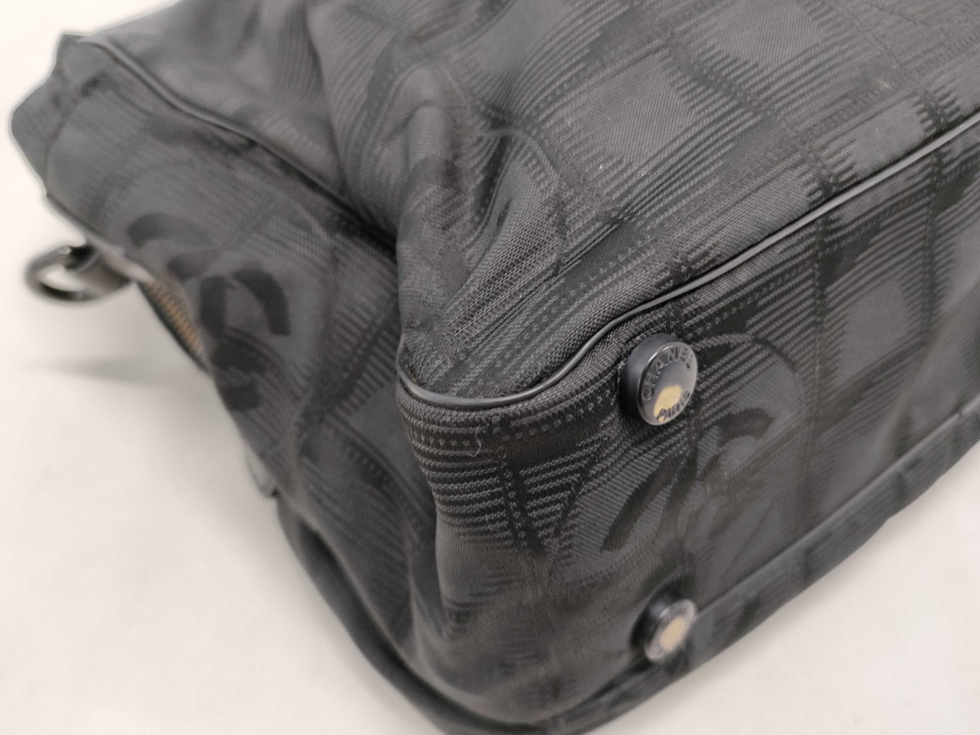 CHANEL New Travel Line Handbag No. 6