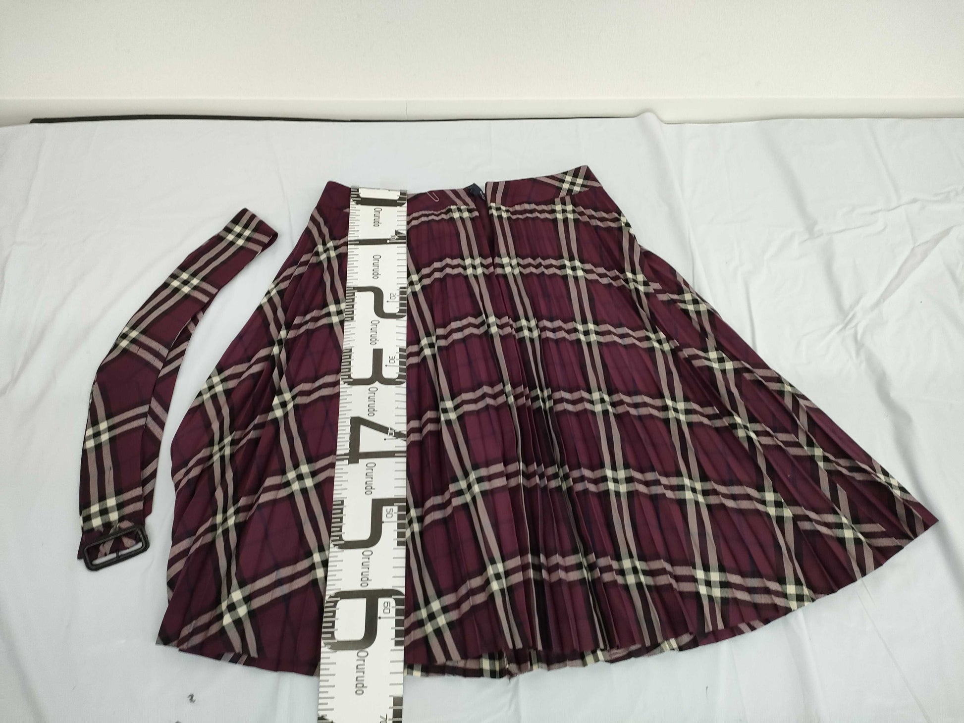 BURBERRY Nova Check Purple Skirt