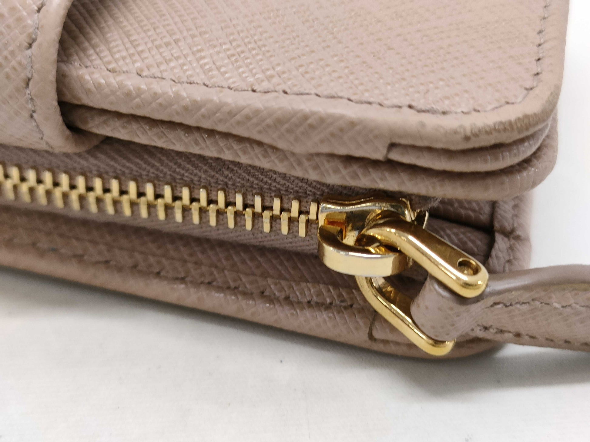 PRADA Saffiano Pink Wallet