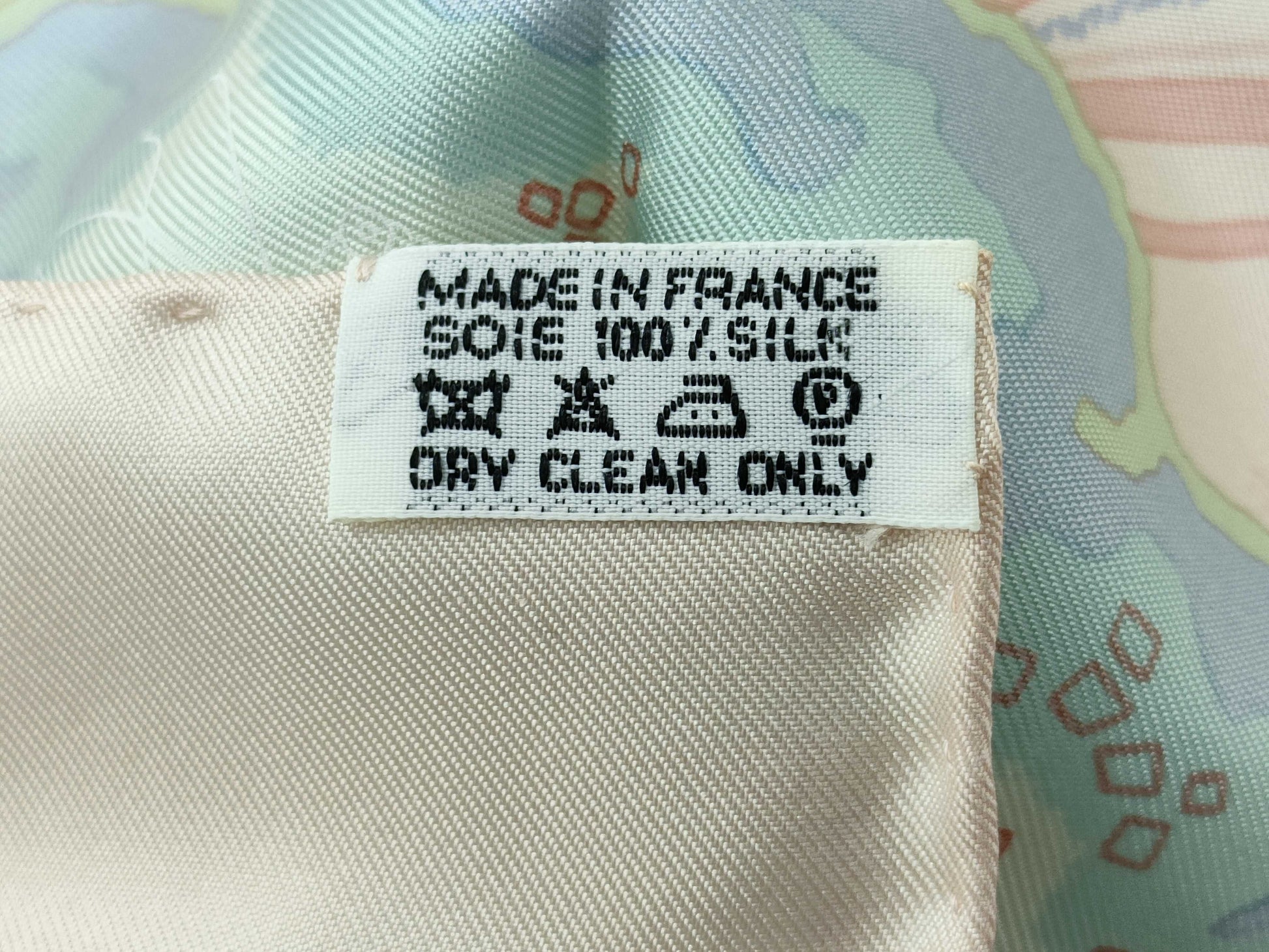 HERMES Carre A CONTRE-COURANT Scarf with tag