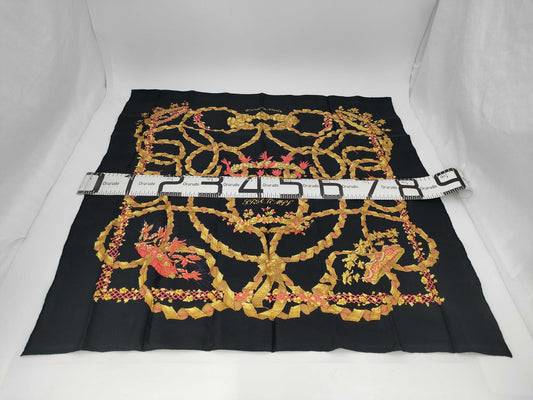 HERMES Carré Spring Scarf