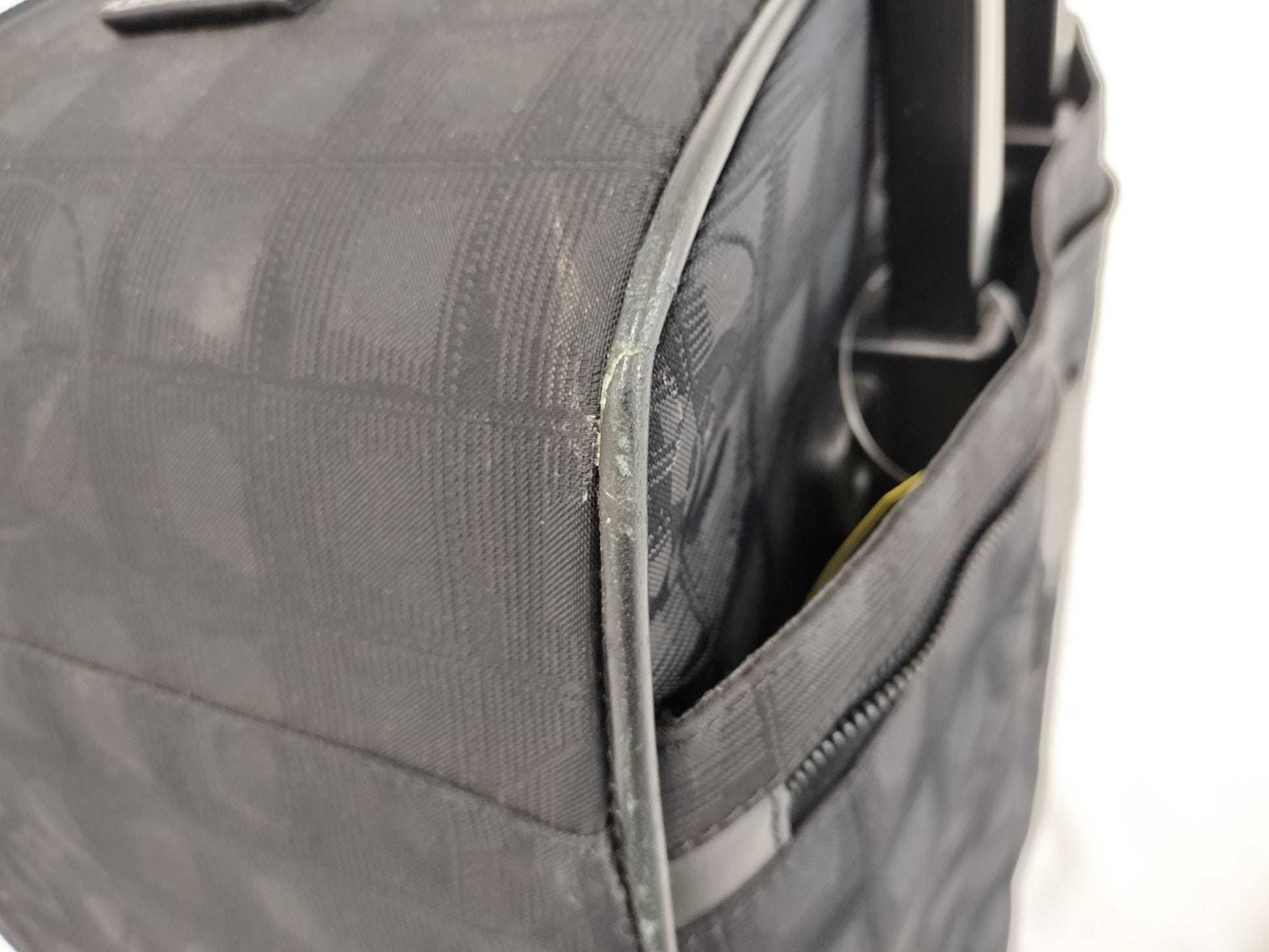 LOUIS VUITTON Monogram Sac Gibier Carry Bag