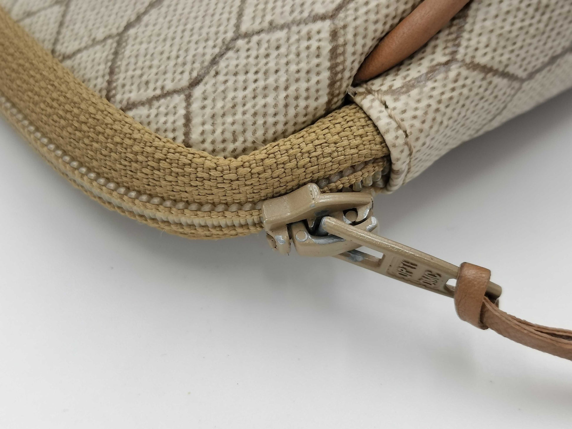 Dior honeycomb pattern pouch / Excellent condition pouch