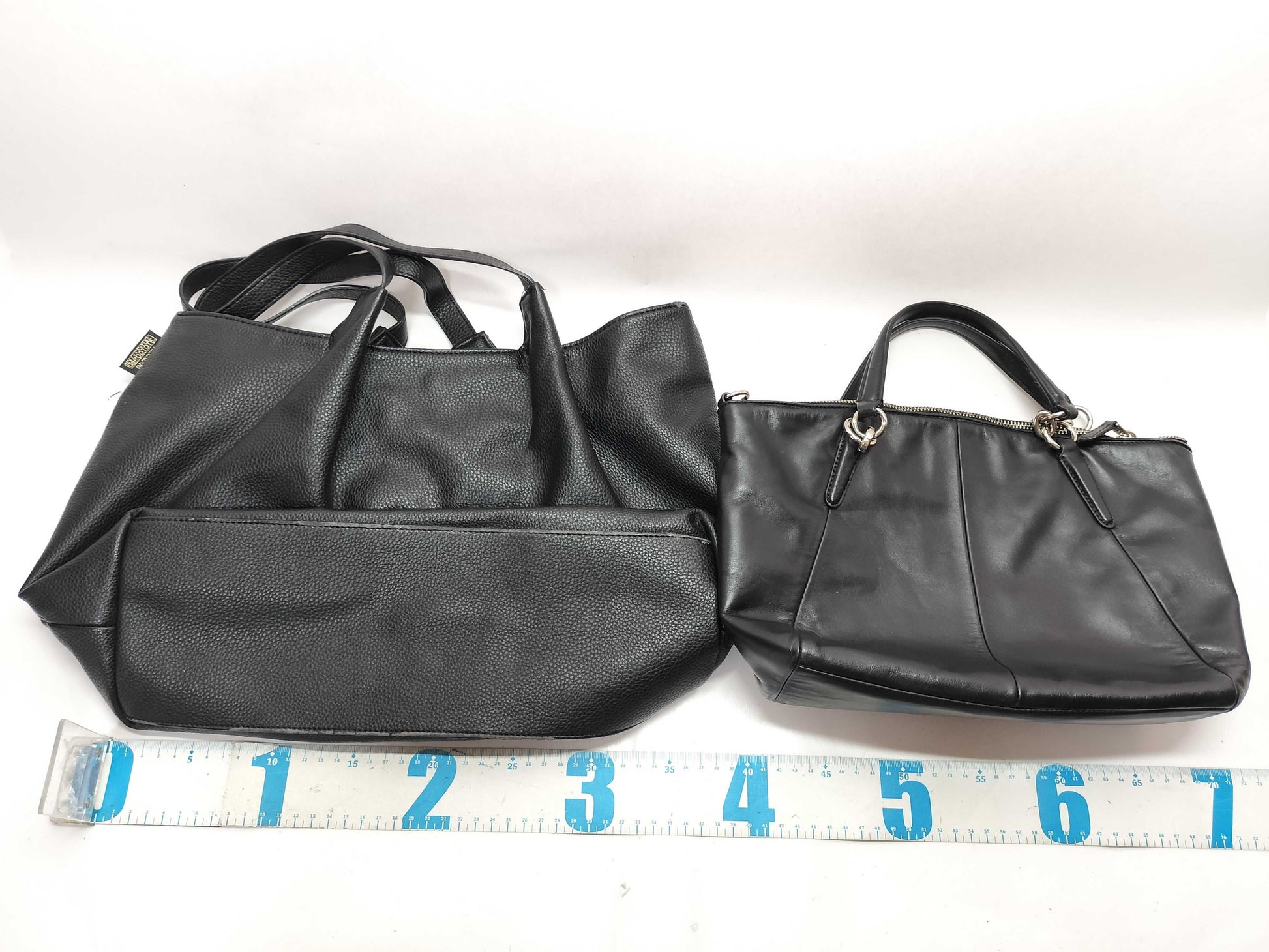 COACH 5-piece tote bag
