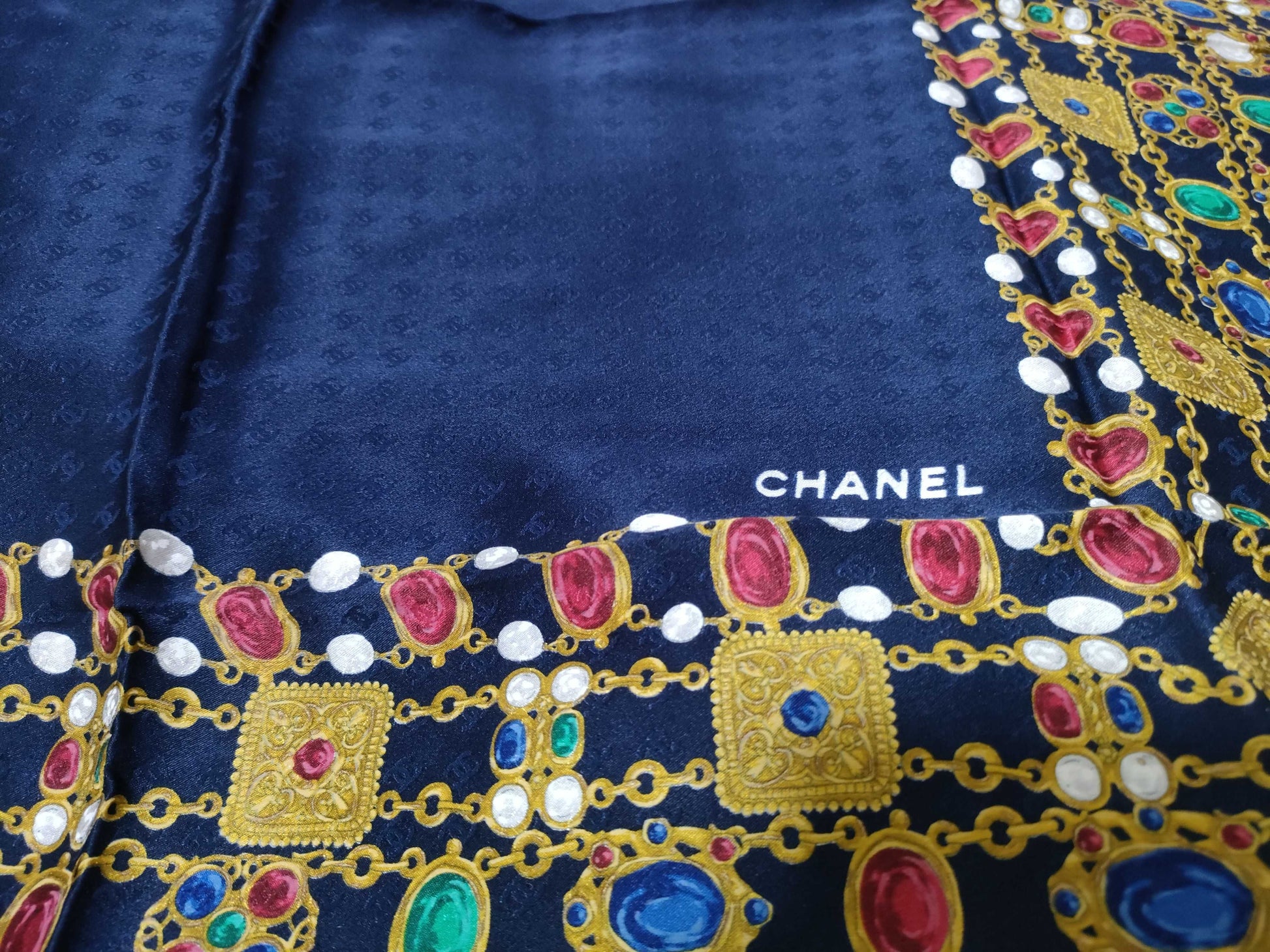 CHANEL Multi-Stone Scarf