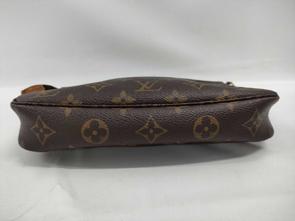 LOUIS VUITTON Monogram M40712 Pochette Accessoires Torn Handbag