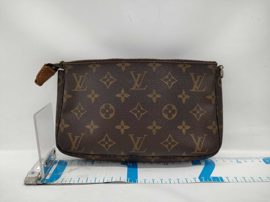 LOUIS VUITTON Monogram M40712 Pochette Accessoires Torn Handbag