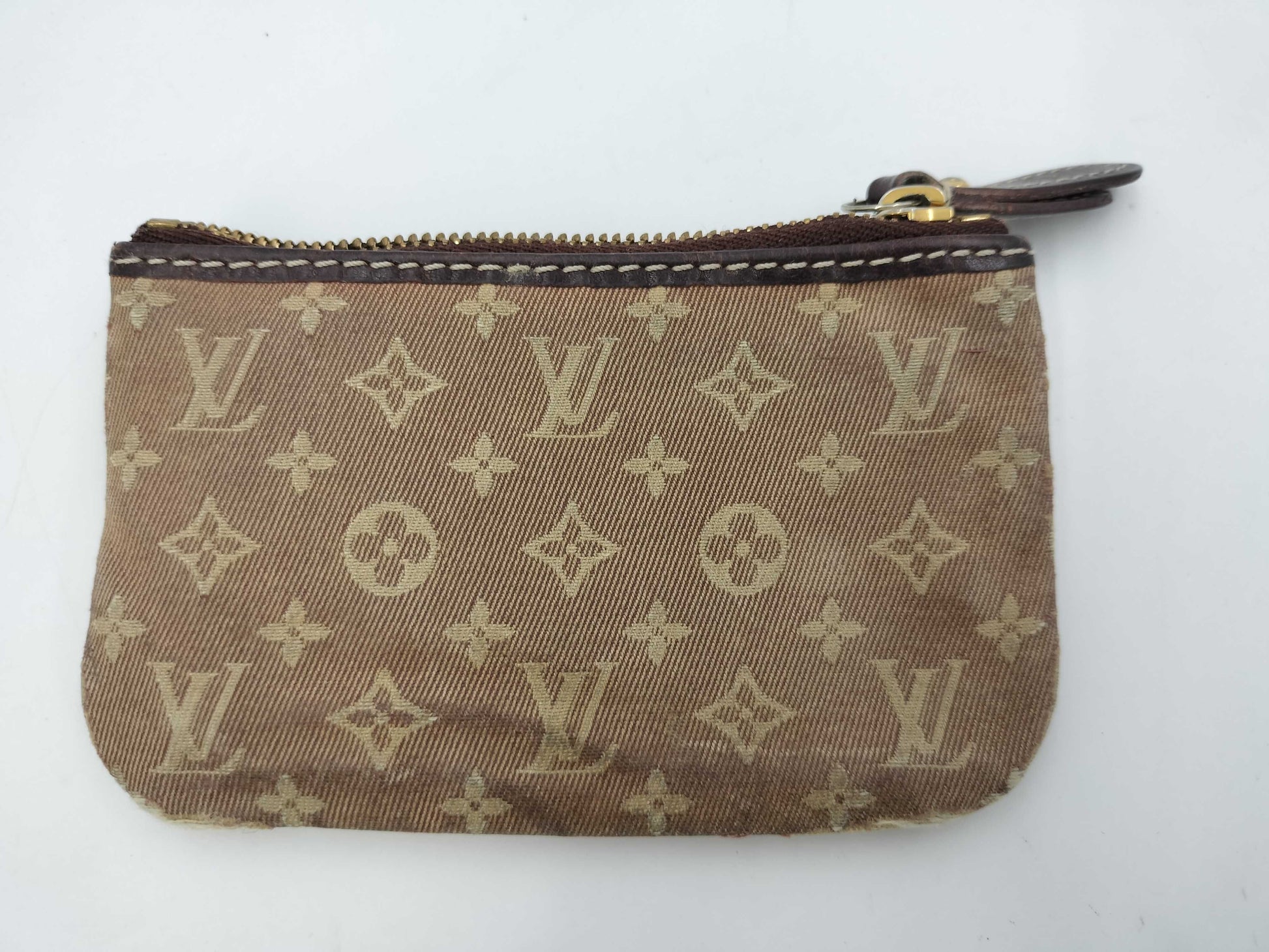 LOUIS VUITTON Pochette Cle Pouch