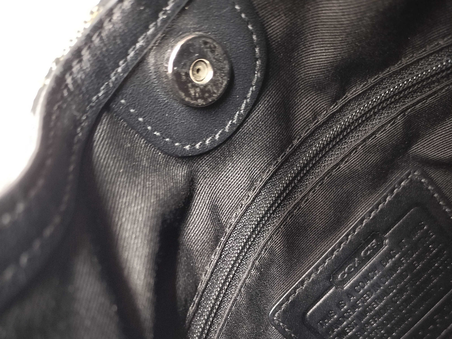 COACH Signature F13979 Shoulder Bag