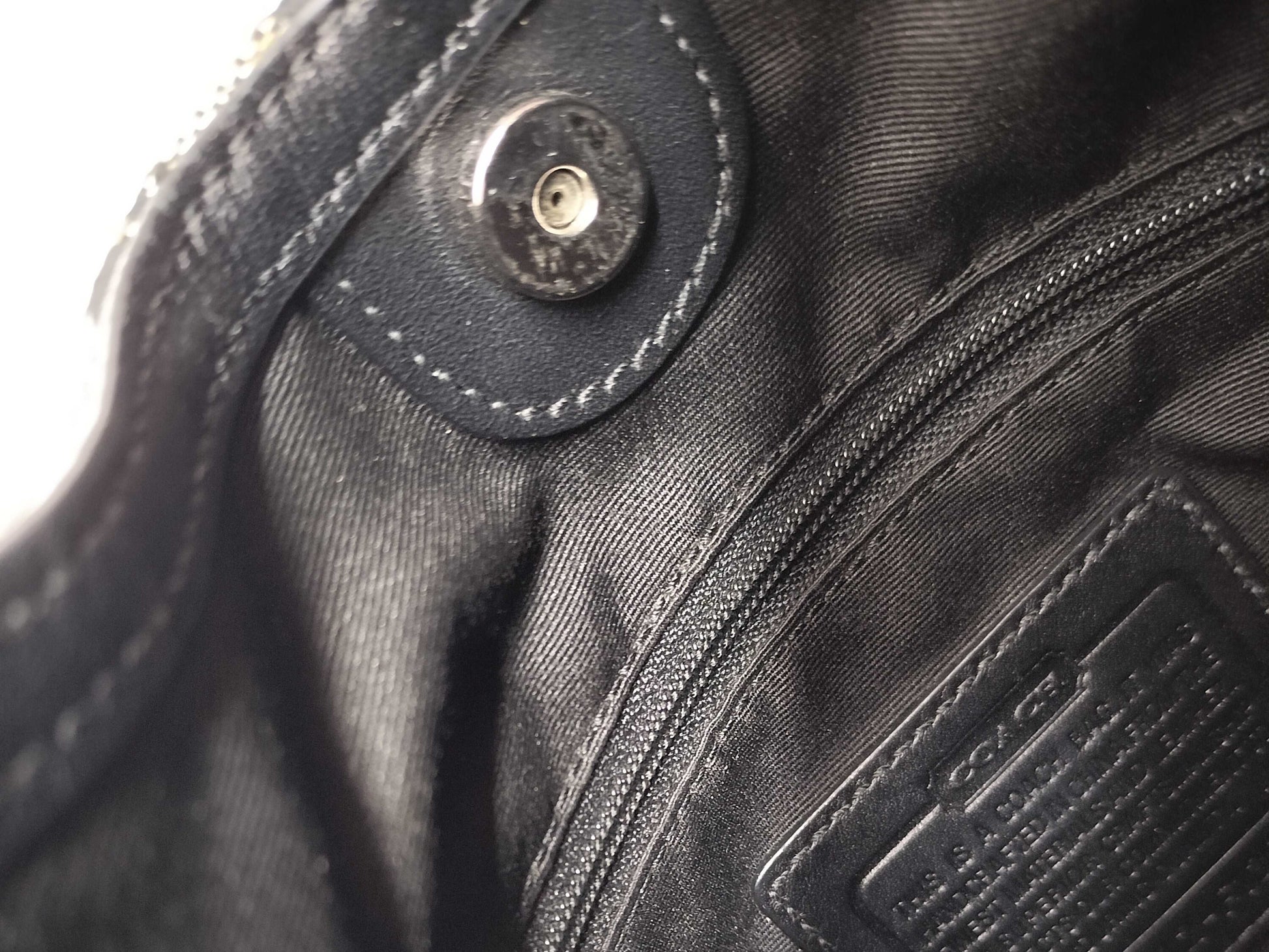 COACH Signature F13979 Shoulder Bag