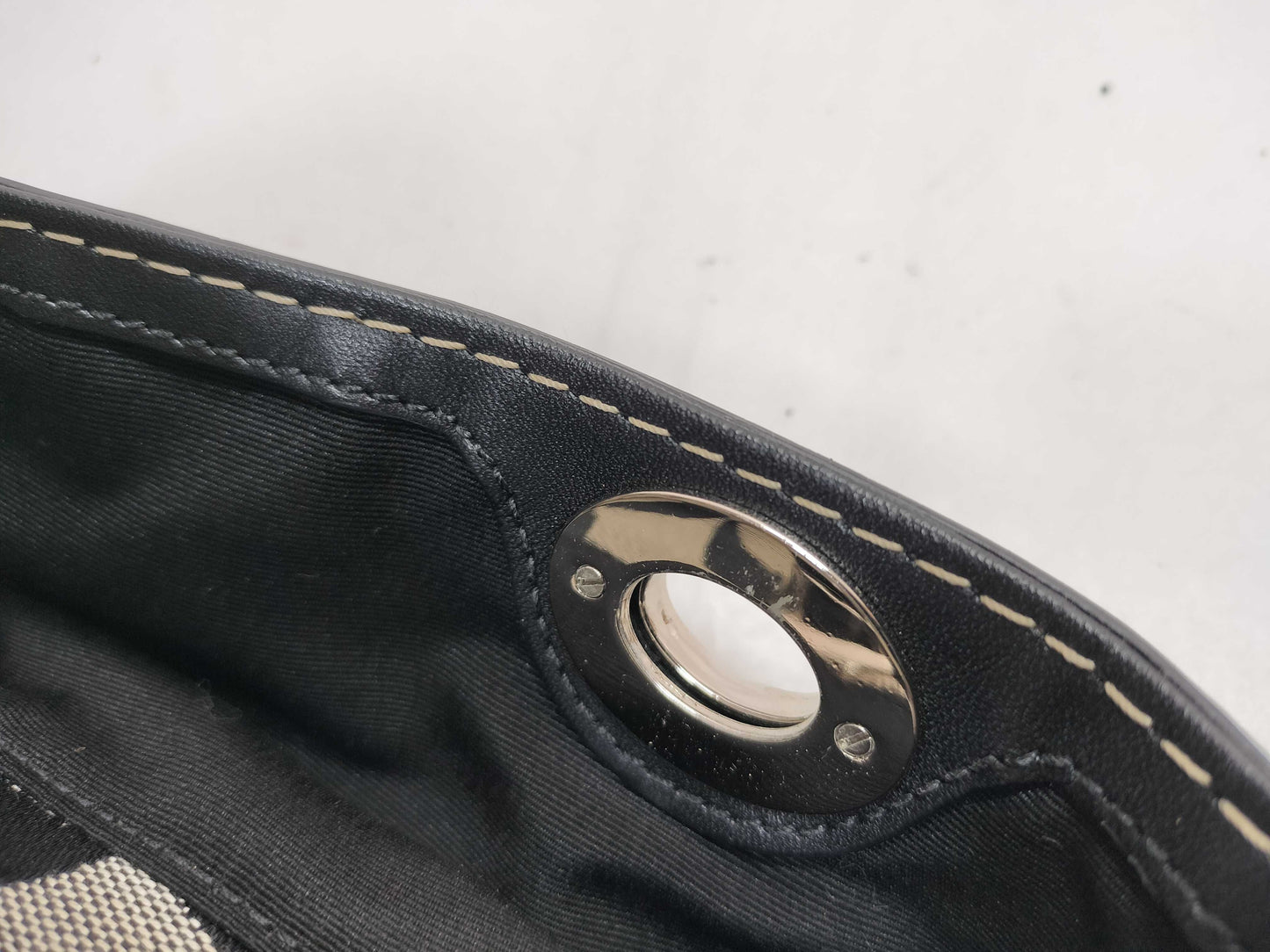 COACH Signature F13979 Shoulder Bag
