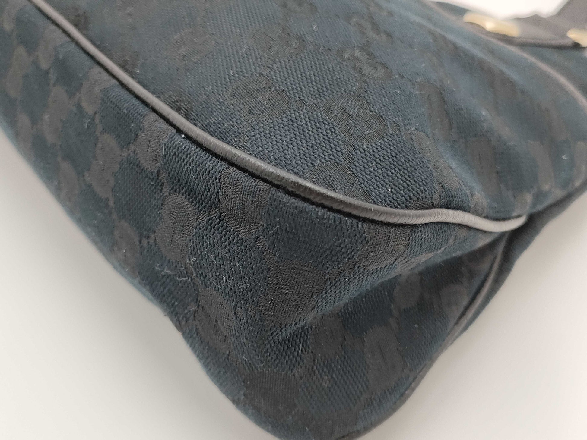 GUCCI GG Canvas Shoulder Bag 163288 Handbag