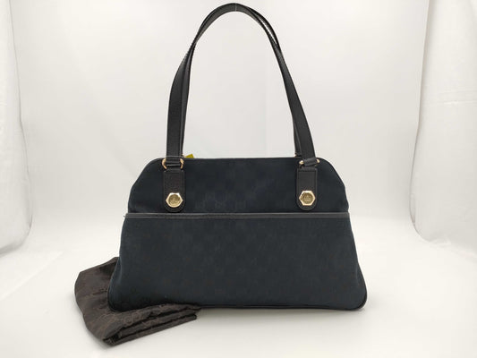 GUCCI GG Canvas Shoulder Bag 163288 Handbag