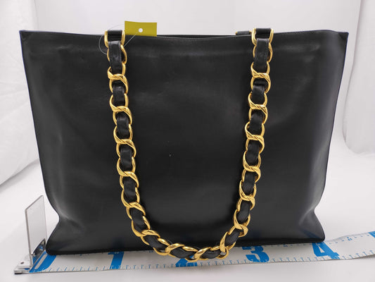 CHANEL 3723063 Lambskin Large Coco Mark Chain Shoulder Tote Bag