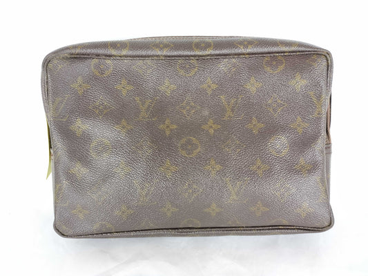 LOUIS VUITTON Monogram True Toilet 25 Pouch